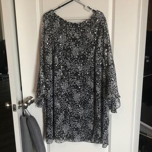 Jessica Howard Plus Bell-Sleeve Floral Dress